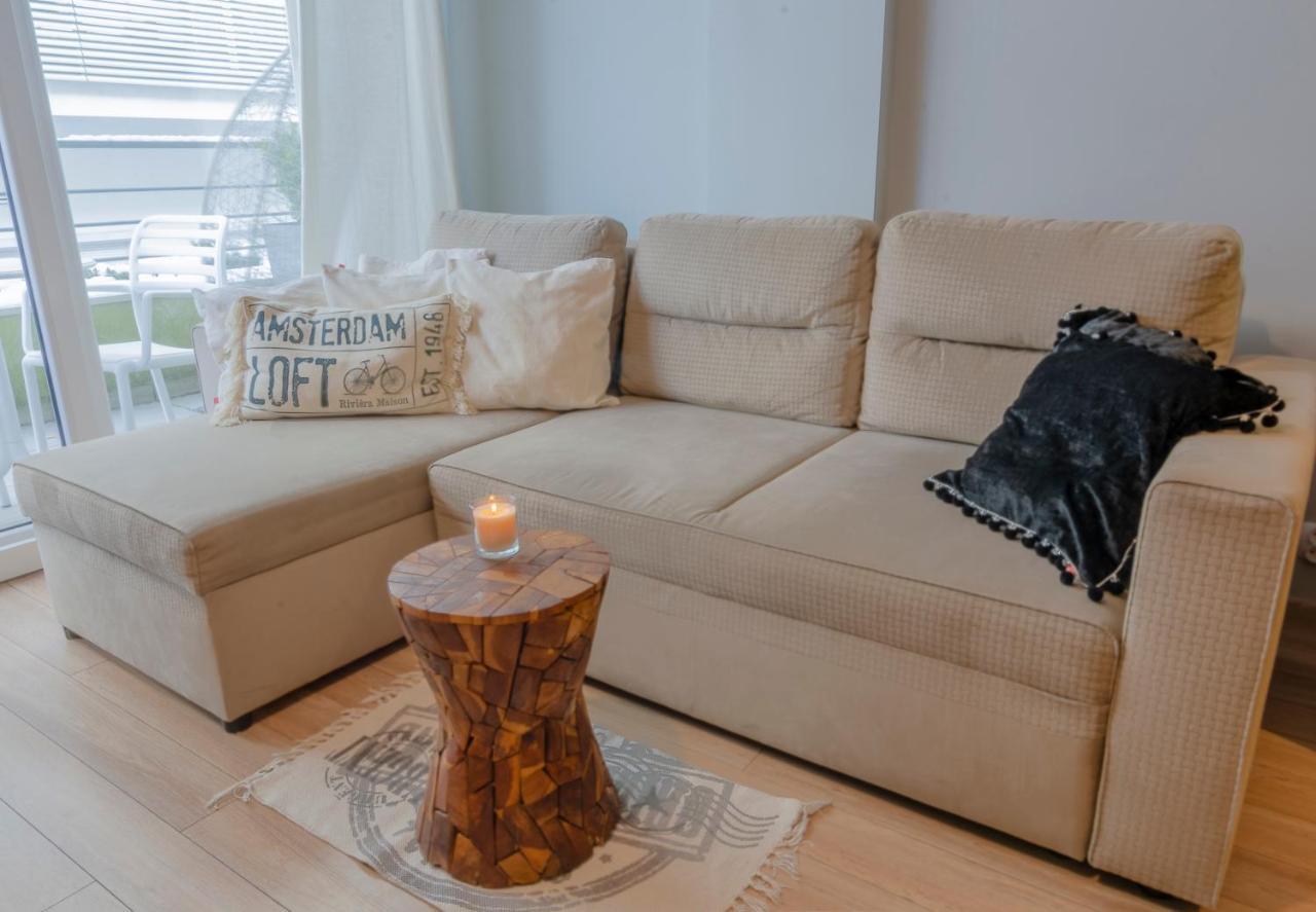 Holiday Home Loft Z Antresola I Balkonem Przy Plazy 미엥지즈드로예 외부 사진