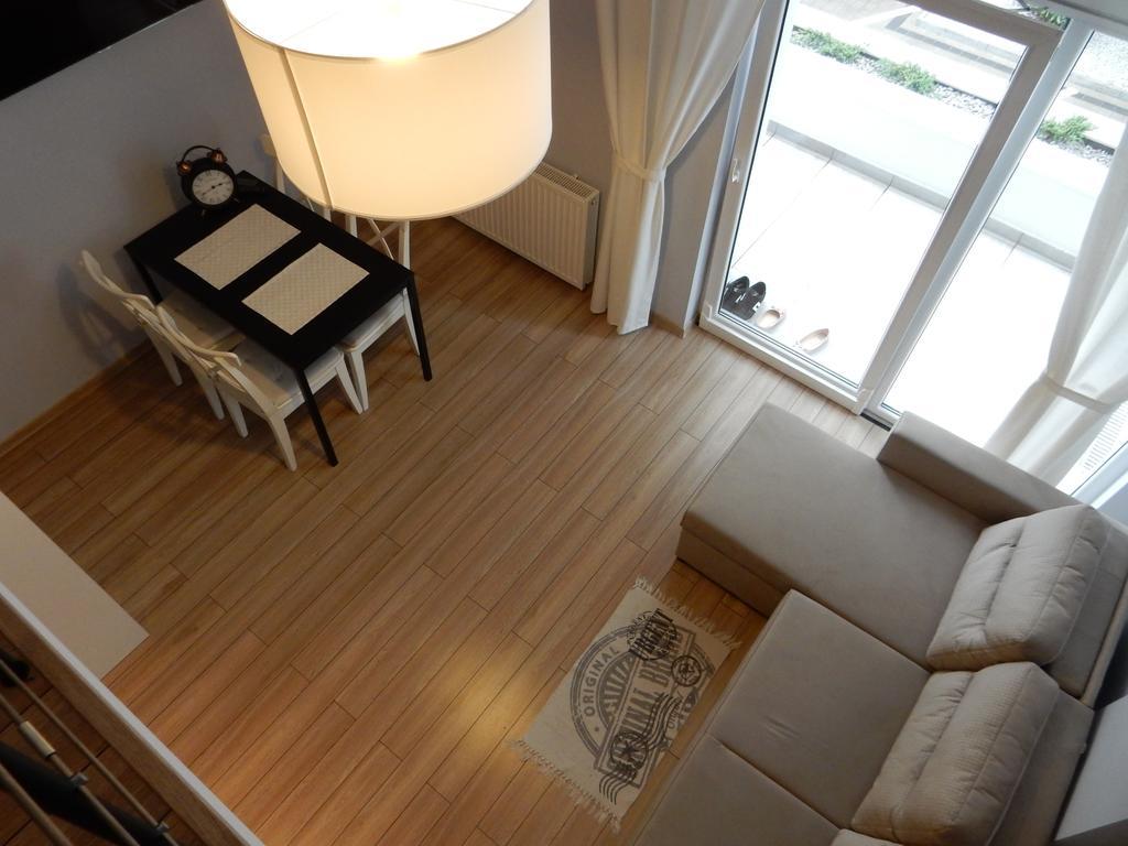 Holiday Home Loft Z Antresola I Balkonem Przy Plazy 미엥지즈드로예 외부 사진